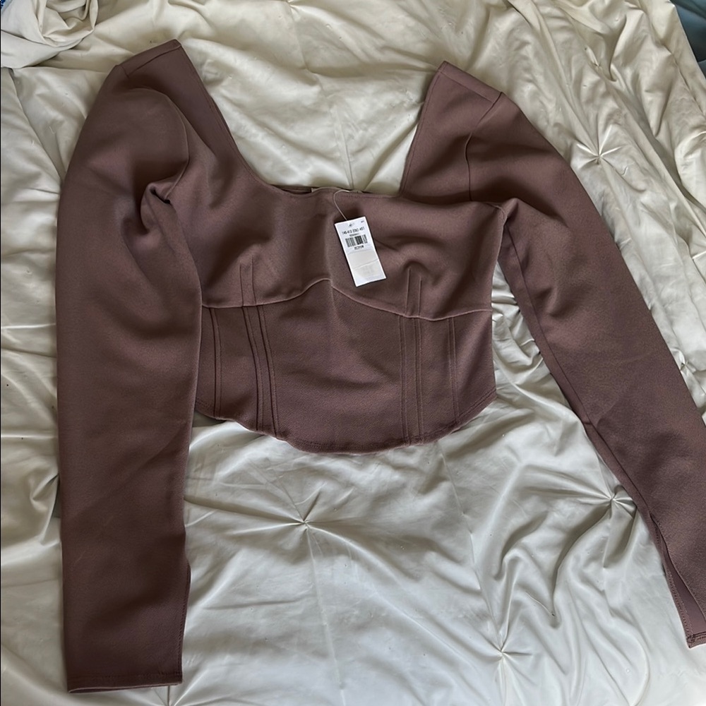 NWT Abercrombie Fitted Crop